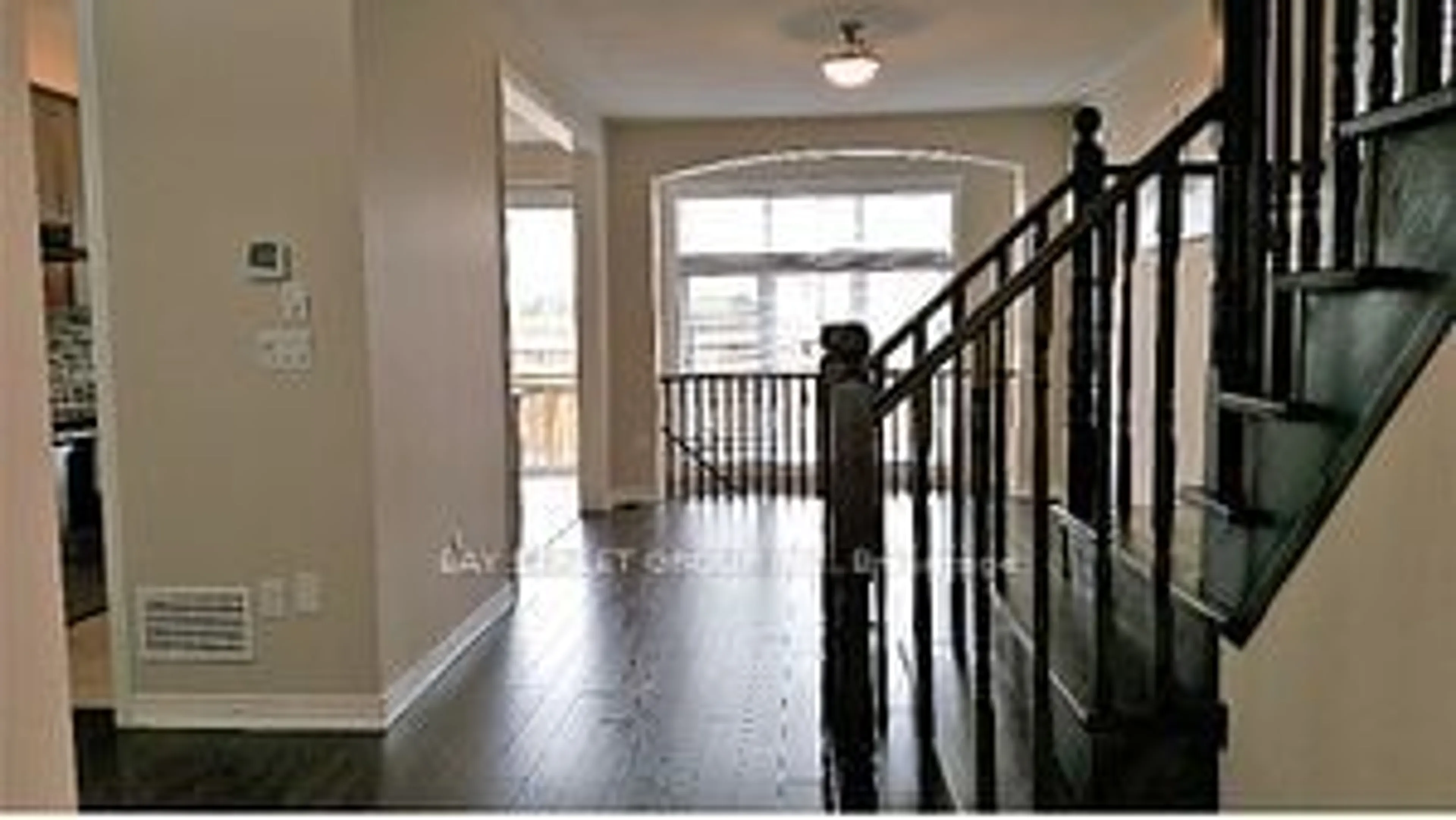 Indoor entryway, wood floors for 92 Abigail Cres, Caledon Ontario L7C 2J3