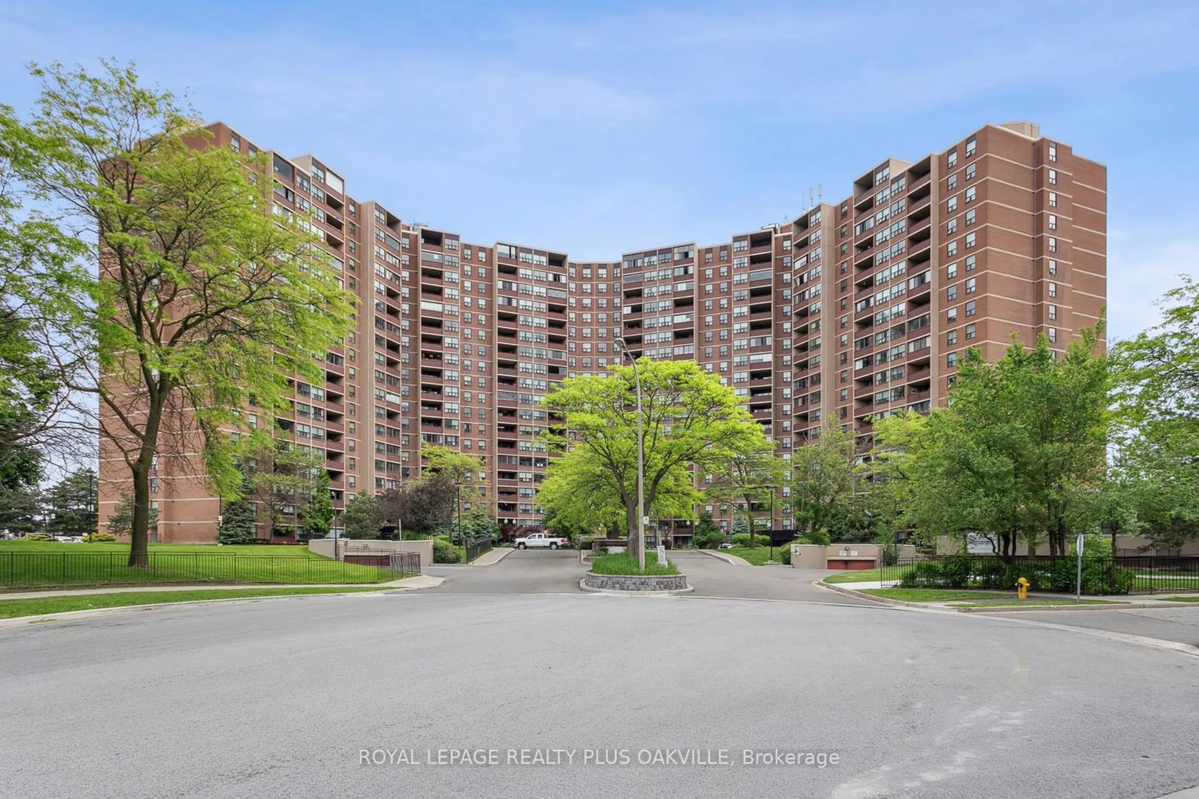 A pic from exterior of the house or condo for 714 The West Mall #909, Toronto Ontario M9C 4X1