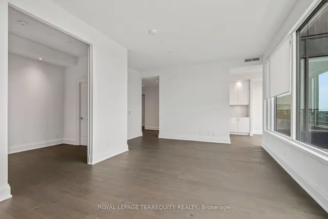 Additional property image - 1926 Lake Shore Blvd Unit PH01E