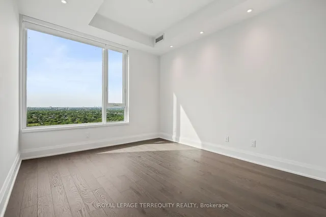 Additional property image - 1926 Lake Shore Blvd Unit PH01E