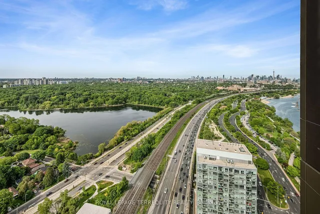 Additional property image - 1926 Lake Shore Blvd Unit PH01E