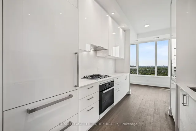 Additional property image - 1926 Lake Shore Blvd Unit PH01E