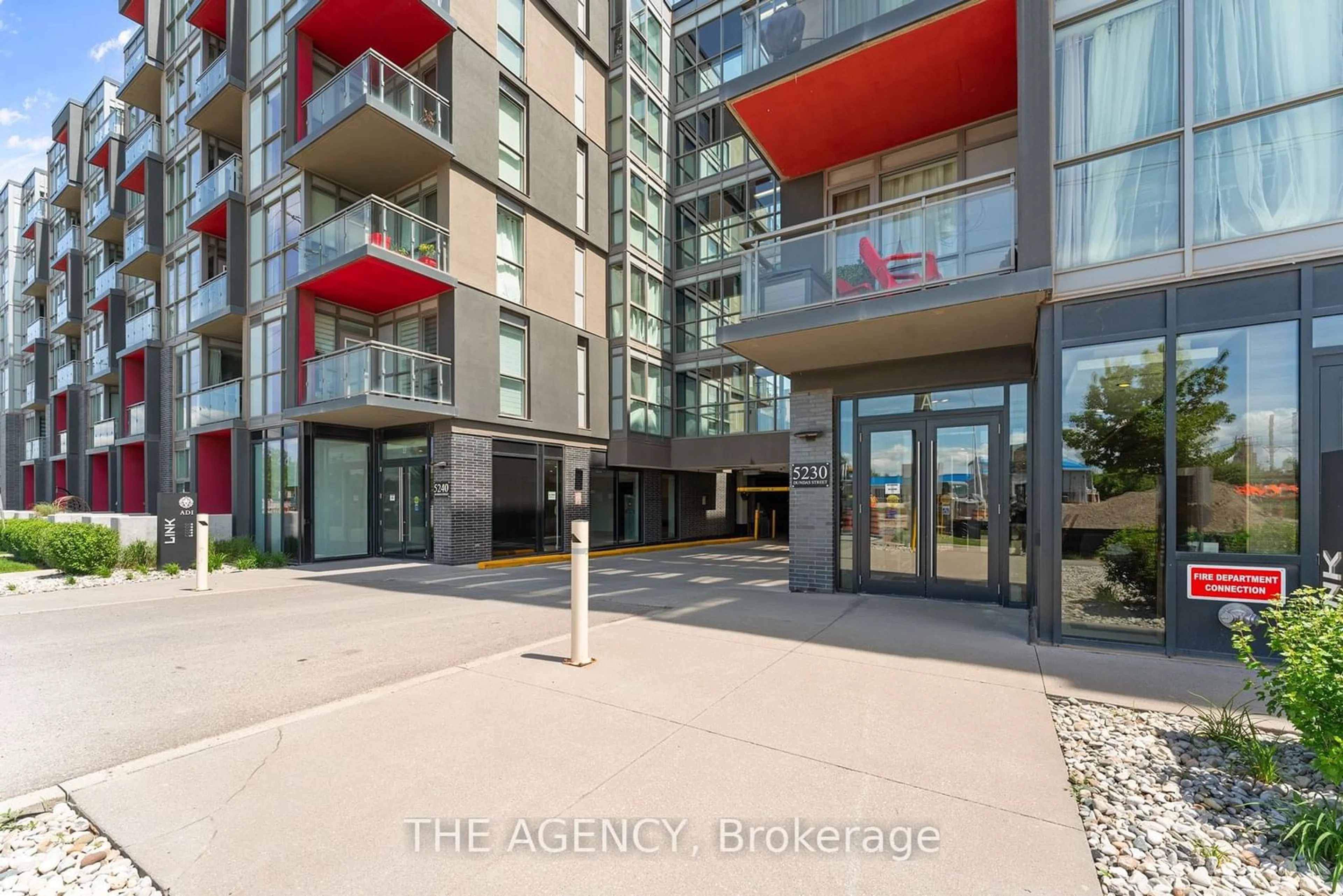 A pic from exterior of the house or condo for 5220 Dundas St #210, Burlington Ontario L7L 0J4