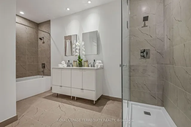 Additional property image - 1928 Lake Shore Blvd Unit PH06w