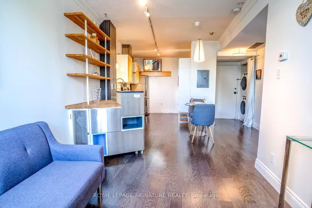 Additional property image - 2874 Keele St Unit 304