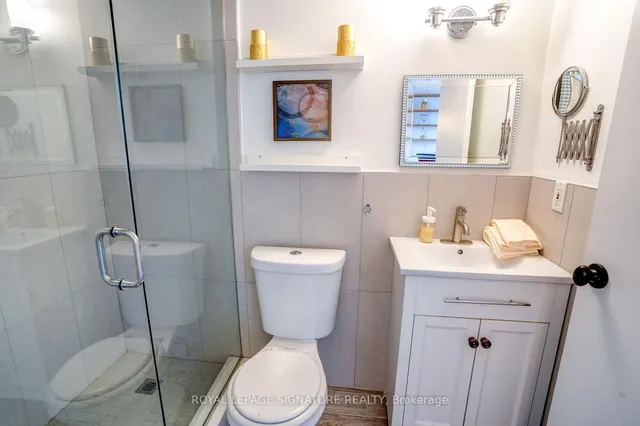 Additional property image - 2874 Keele St Unit 304