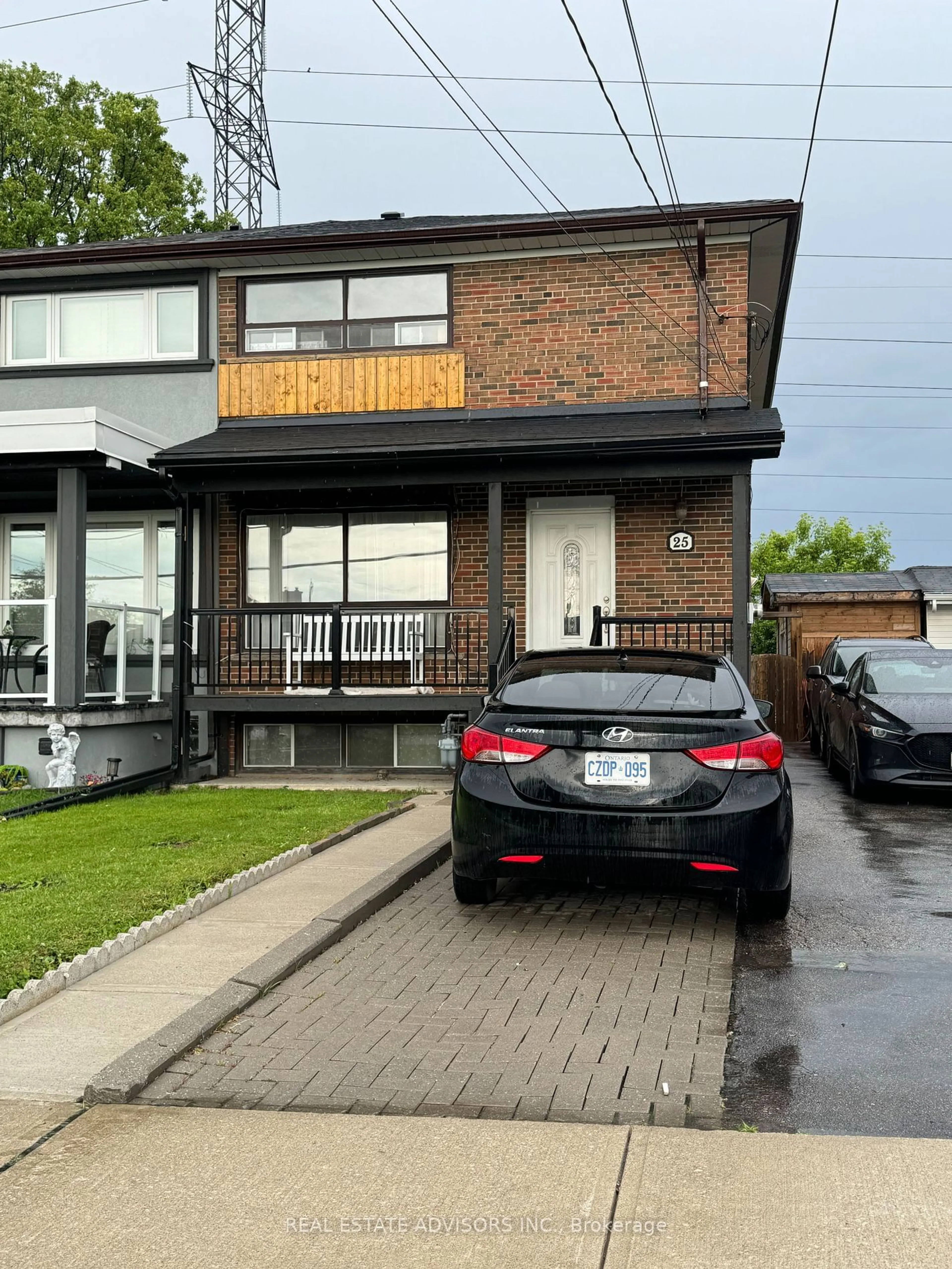 Frontside or backside of a home for 25 Windhill Cres, Toronto Ontario M9M 1Y1