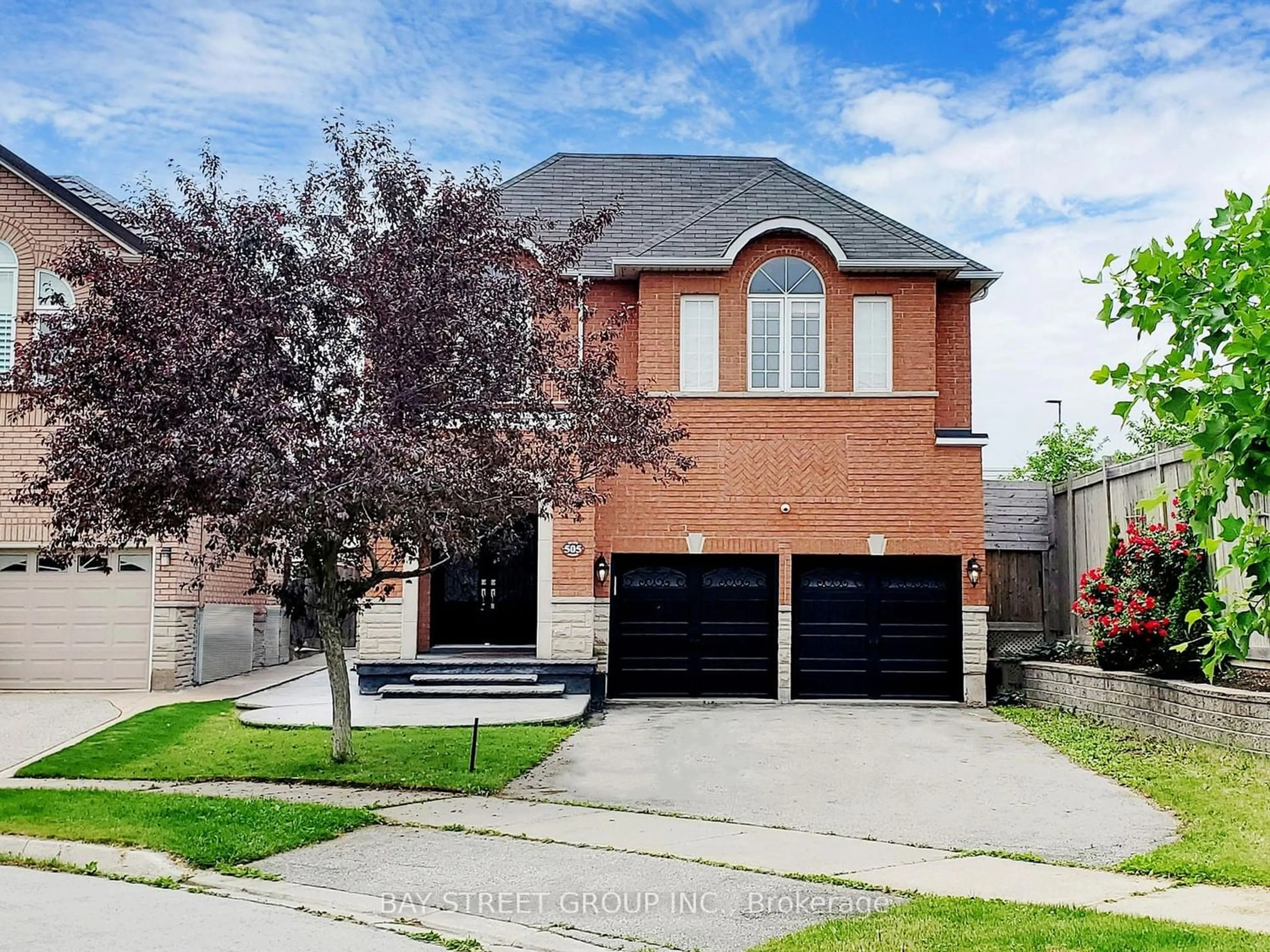 Home with brick exterior material for 505 Heath St, Oakville Ontario L6H 7M2
