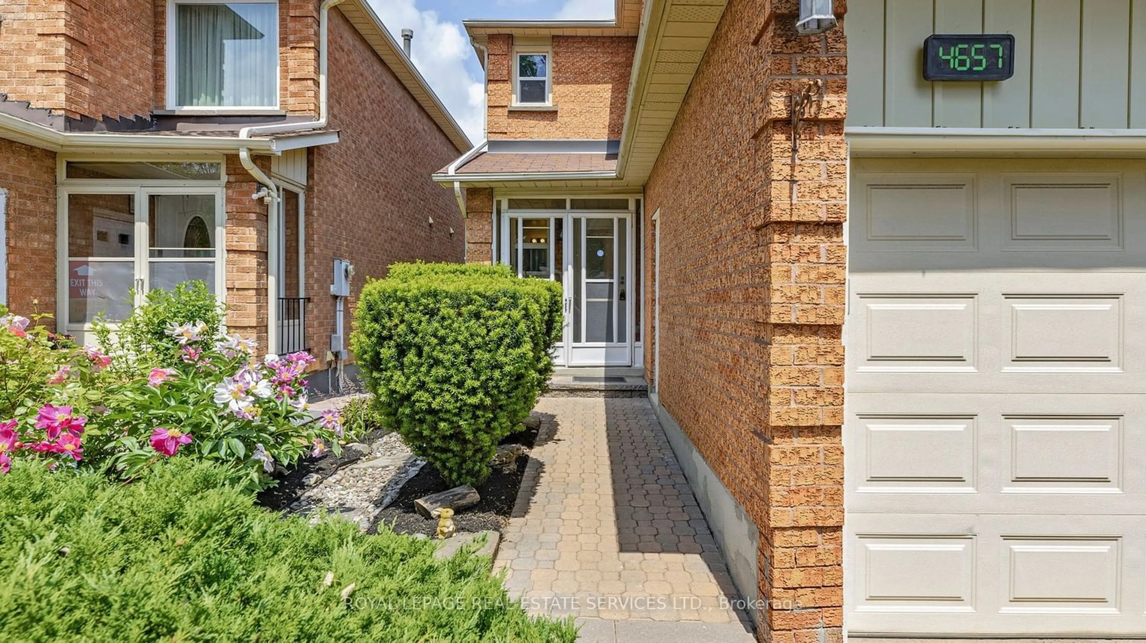 Home with brick exterior material for 4657 Antelope Cres, Mississauga Ontario L4Z 2X2