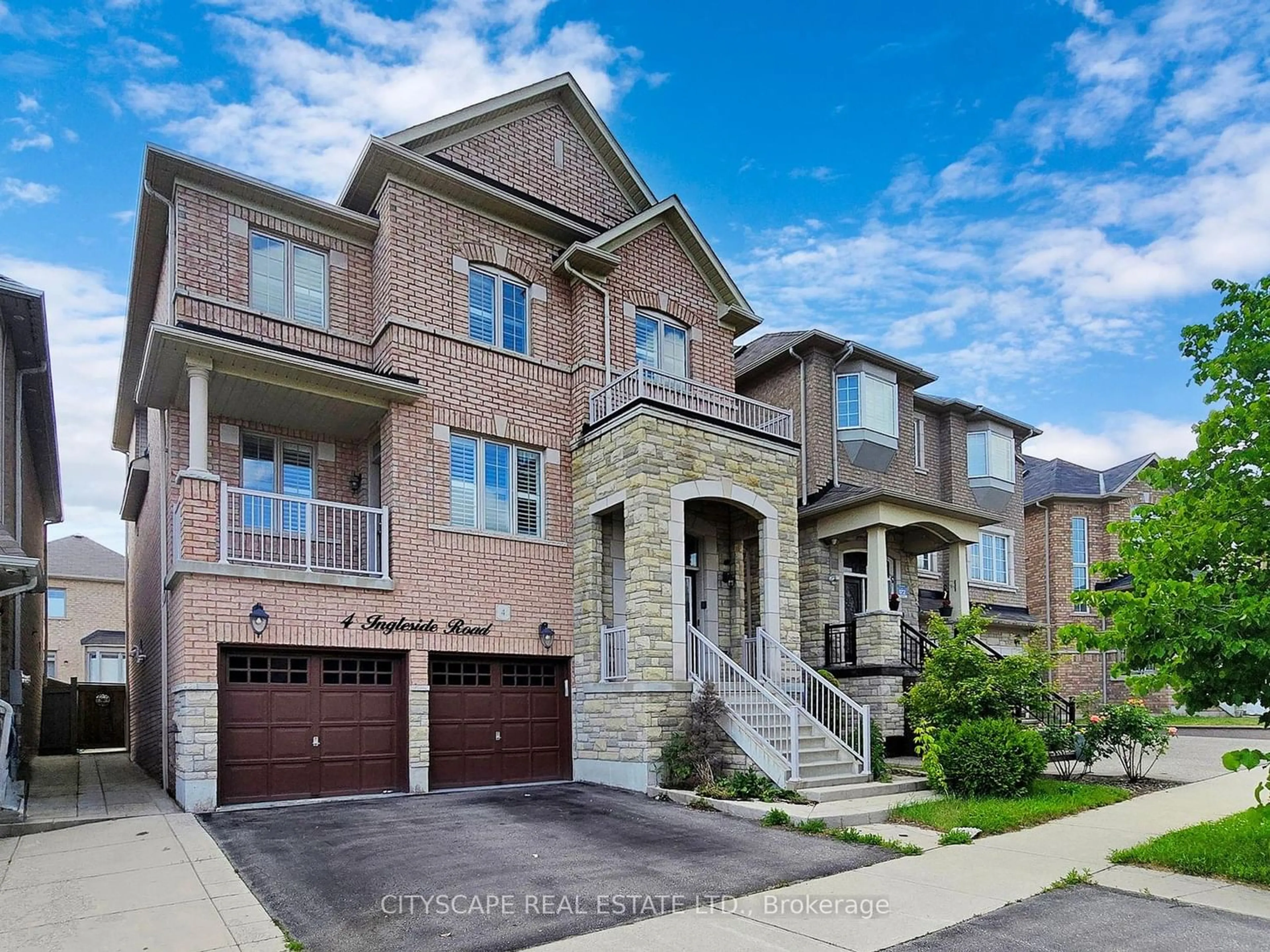 Frontside or backside of a home for 4 Ingleside Rd, Brampton Ontario L6Y 0Z2