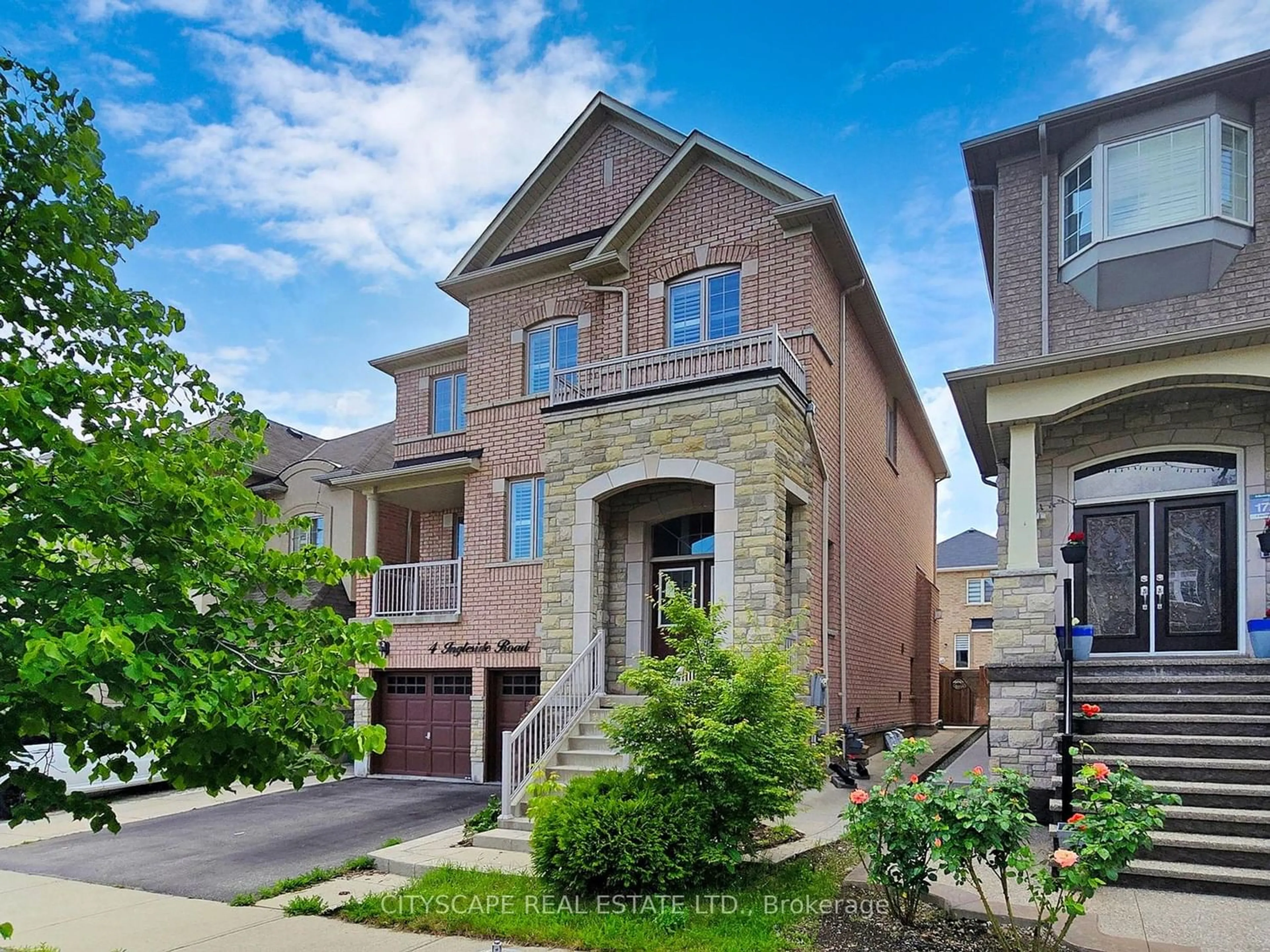 Frontside or backside of a home for 4 Ingleside Rd, Brampton Ontario L6Y 0Z2