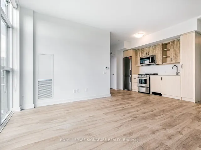 Additional property image - 251 Manitoba St Unit 824