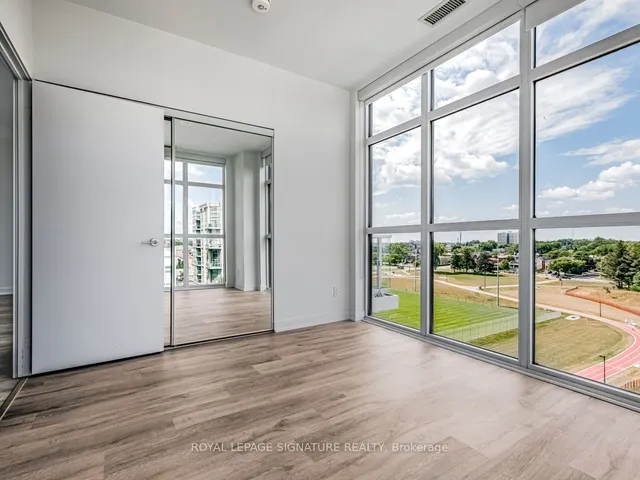 Additional property image - 251 Manitoba St Unit 824