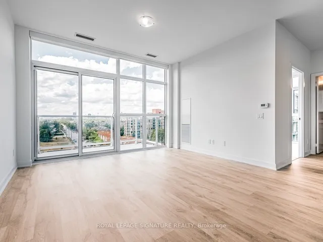 Additional property image - 251 Manitoba St Unit 824