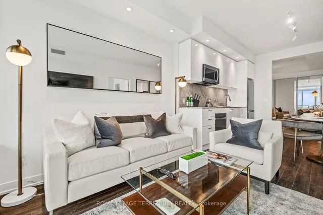Additional property image - 1928 Lake Shore Blvd Unit 3815w