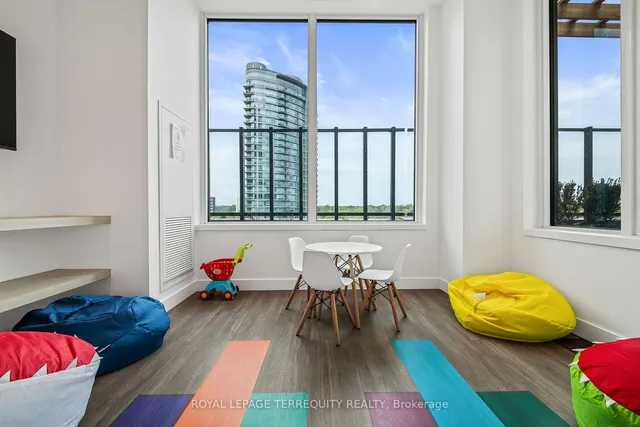 Additional property image - 1928 Lake Shore Blvd Unit 3815w