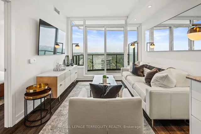Additional property image - 1928 Lake Shore Blvd Unit 3815w