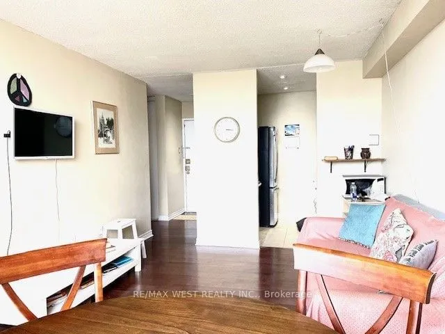 Additional property image - 100 Lotherton Ptwy Unit 1210