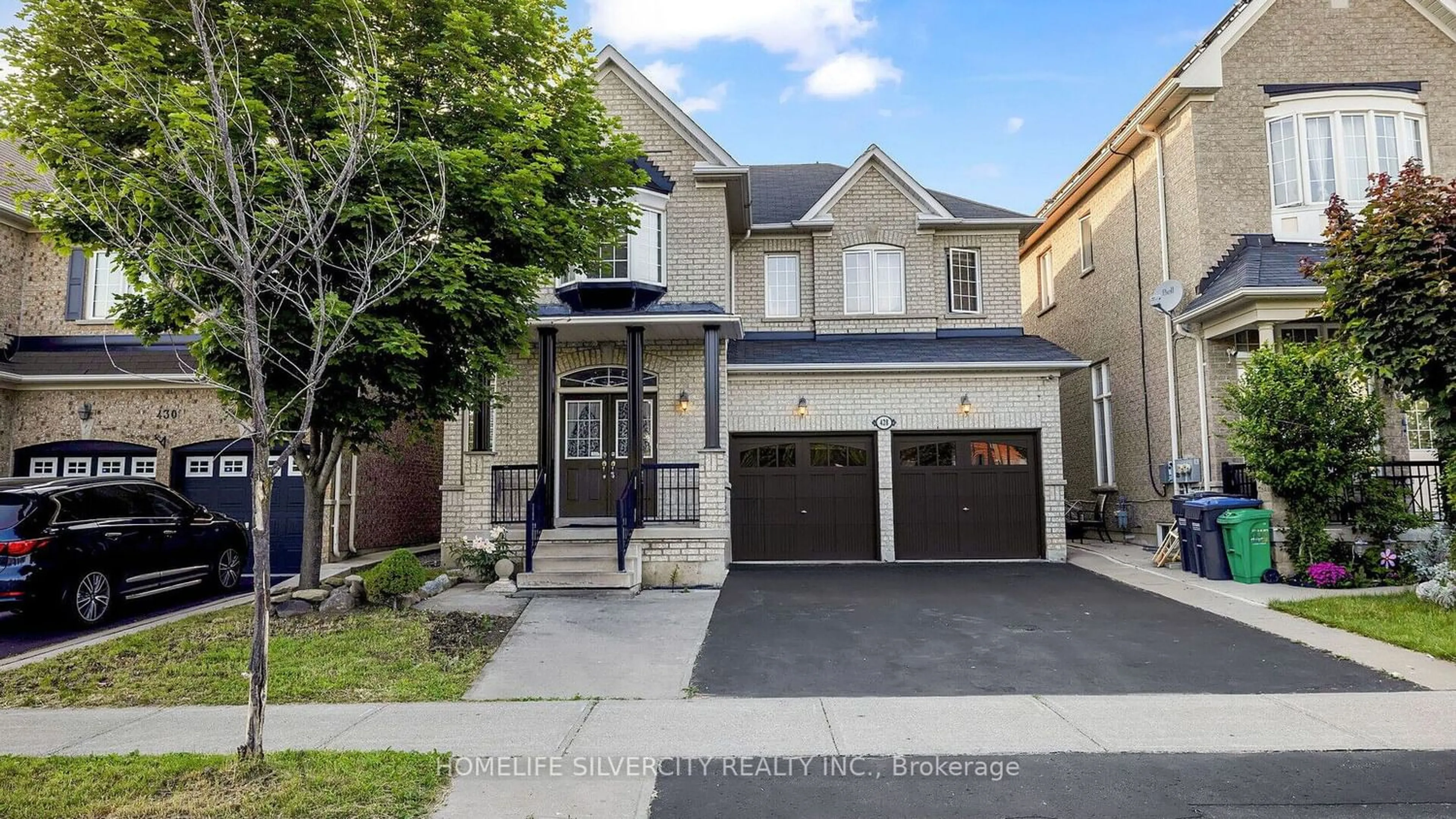 Frontside or backside of a home for 428 Father Tobin Rd, Brampton Ontario L6R 0S1