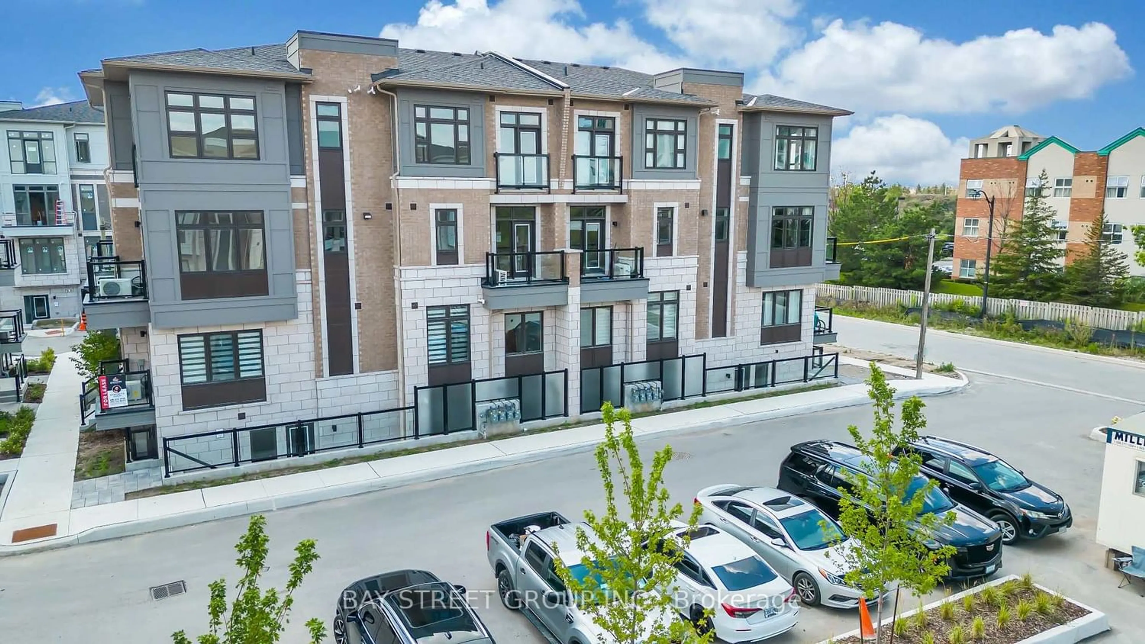 A pic from exterior of the house or condo for 10 Halliford Pl #313, Brampton Ontario L6P 0N5