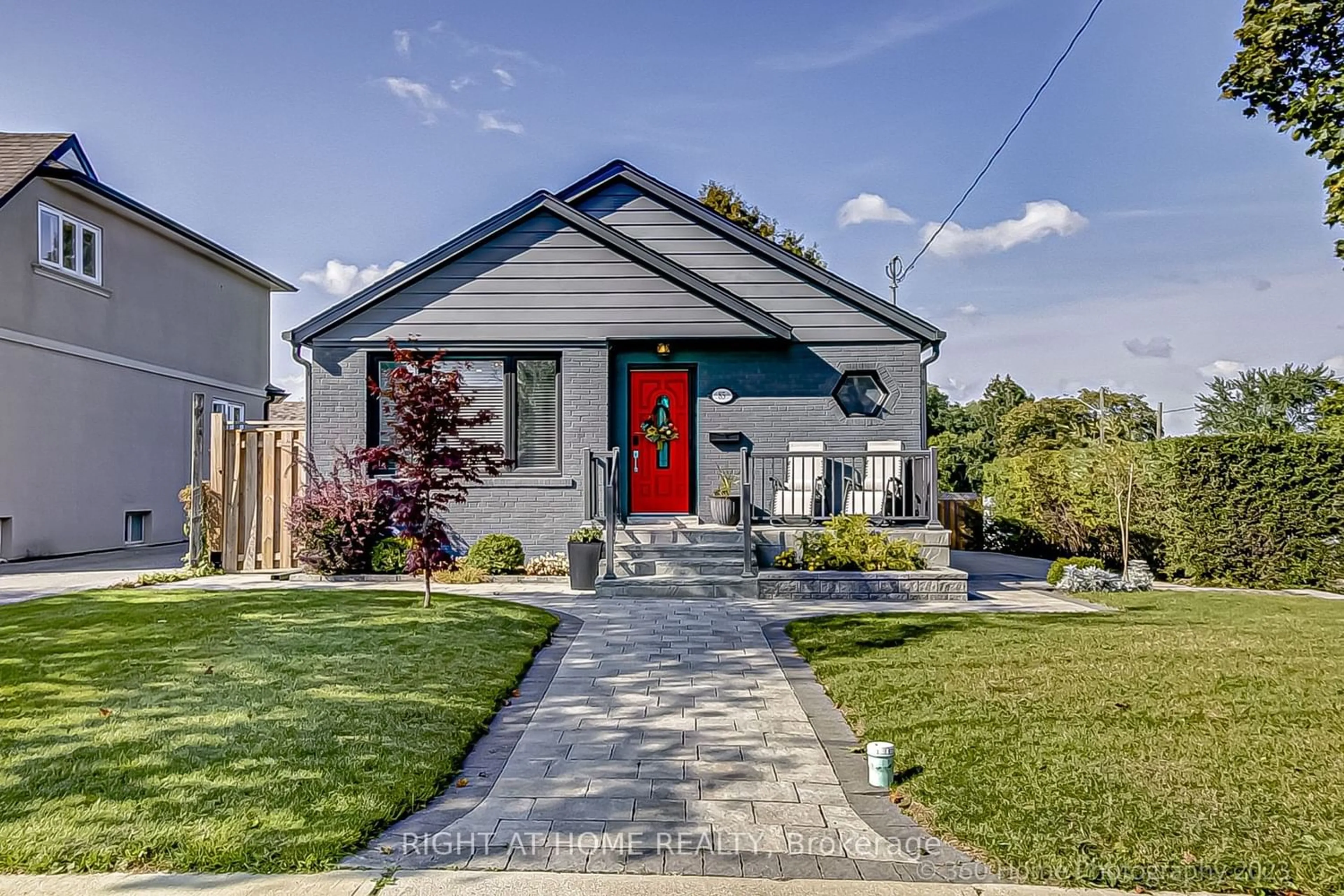 Frontside or backside of a home for 85 Barrhead Cres, Toronto Ontario M9W 3Z8