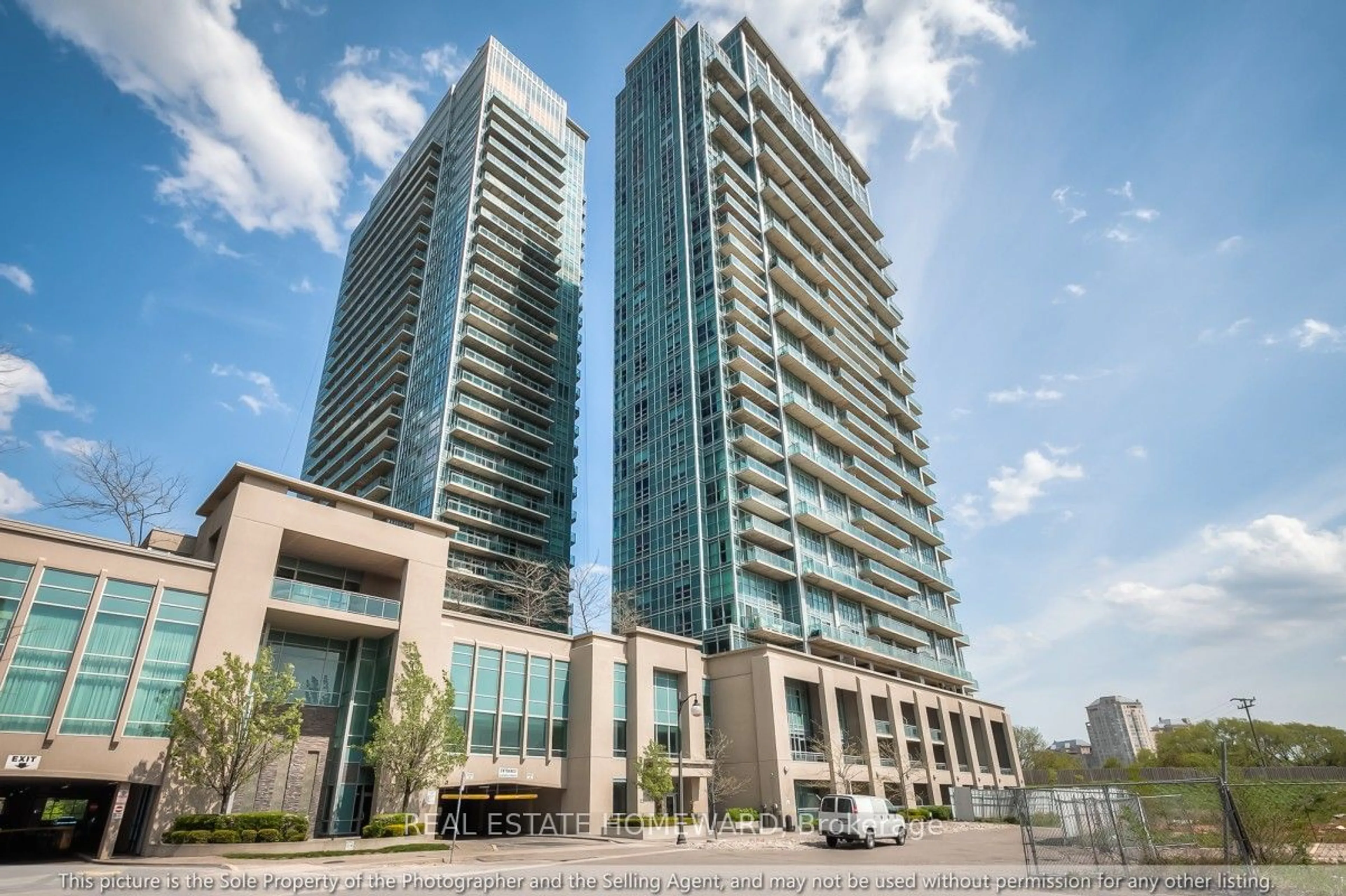 A pic from exterior of the house or condo for 165 Legion Rd #2734, Toronto Ontario M8Y 0B3