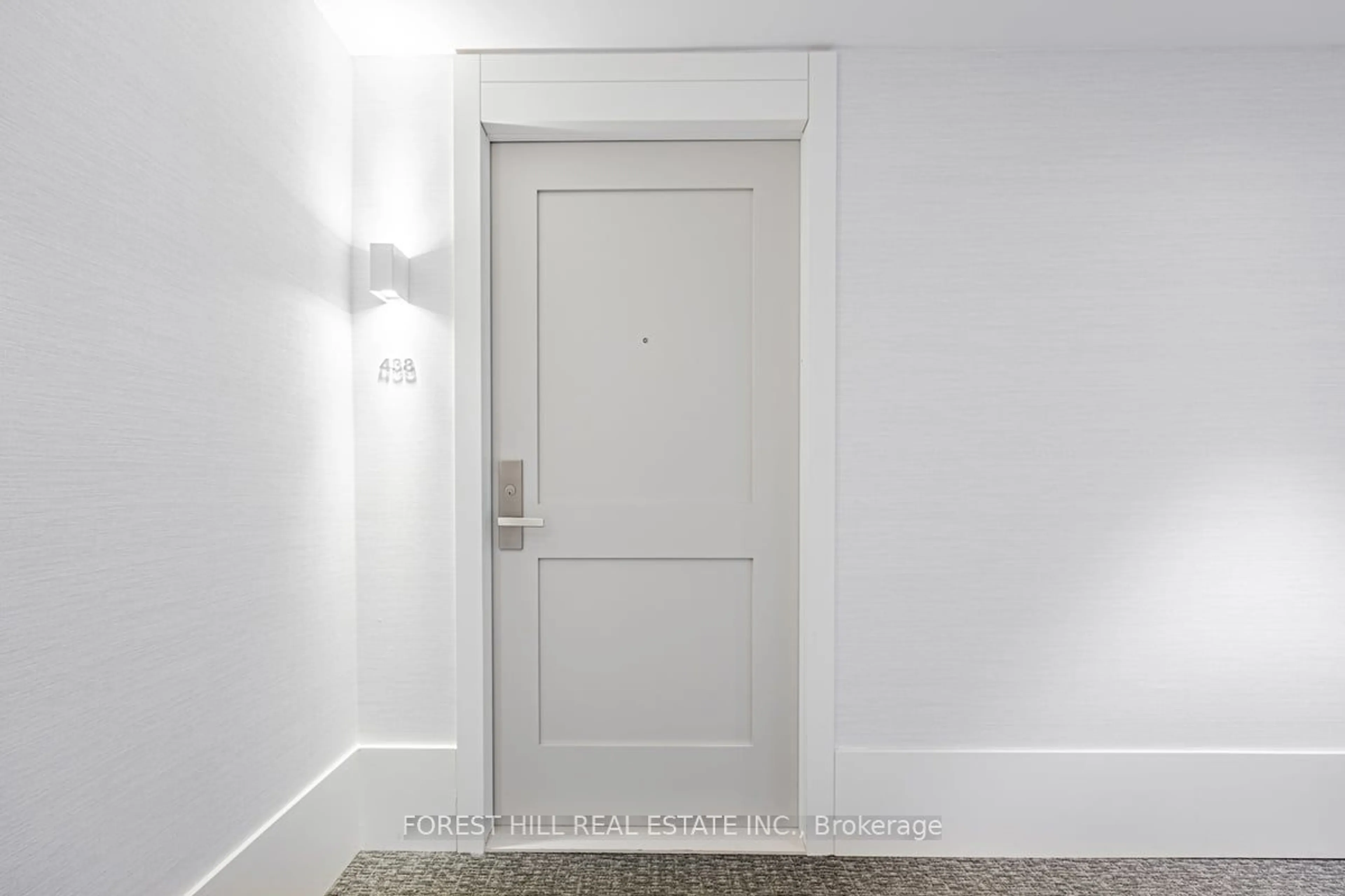 Indoor entryway for 26 Gibbs Rd #438N, Toronto Ontario M9B 0E3