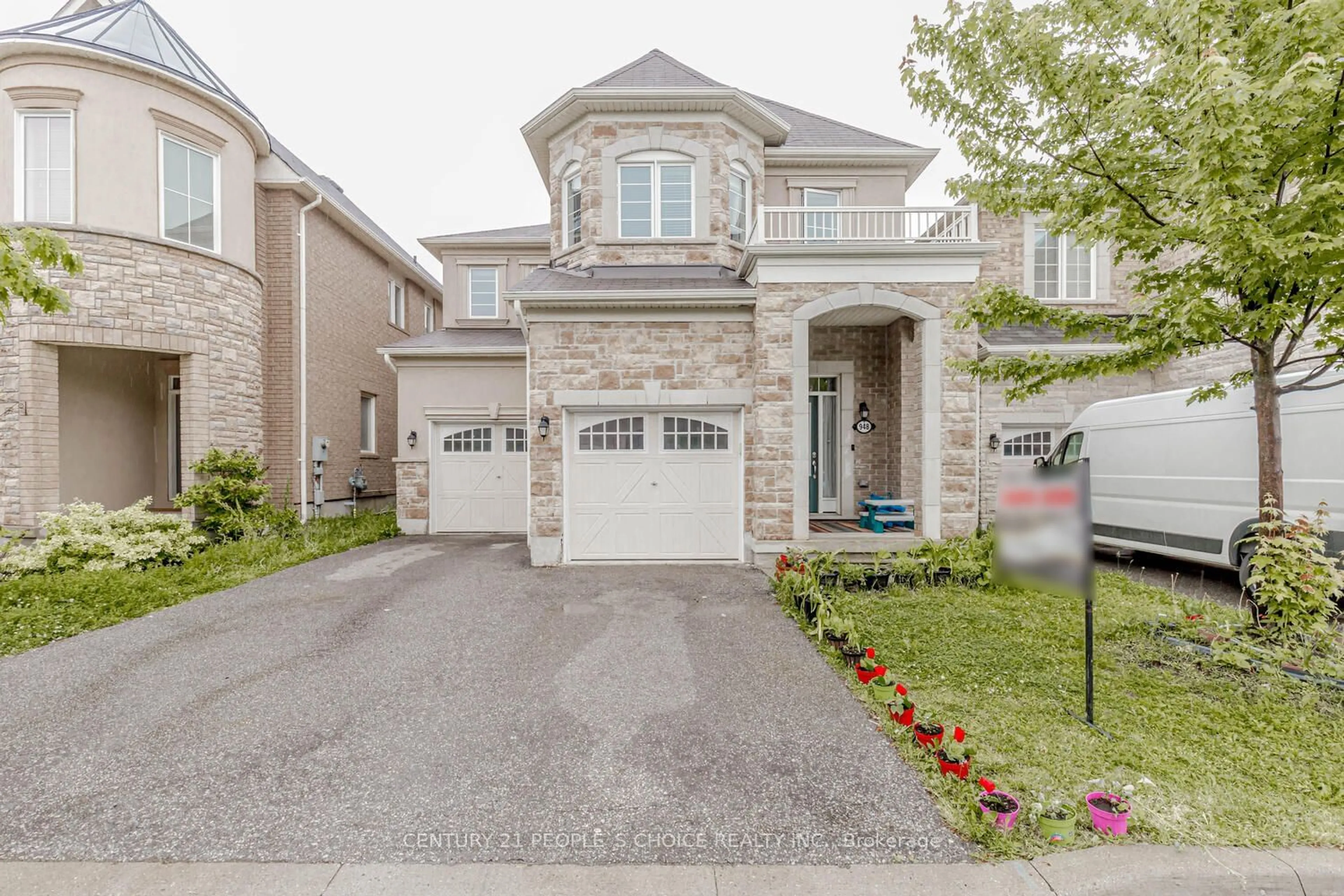 Frontside or backside of a home for 948 Kelman Crt, Milton Ontario L9T 2Y4