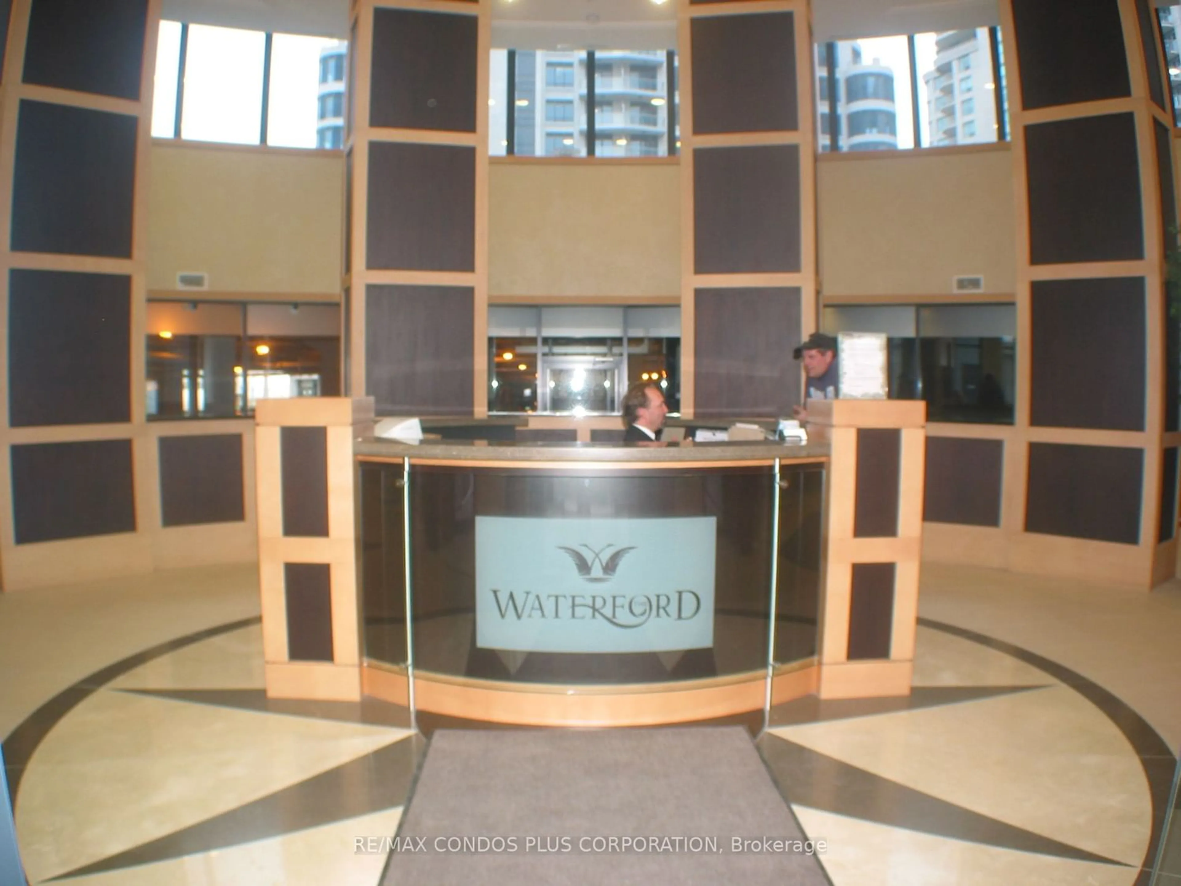 Indoor lobby for 2083 Lake Shore Blvd #1113, Toronto Ontario M8V 4G2