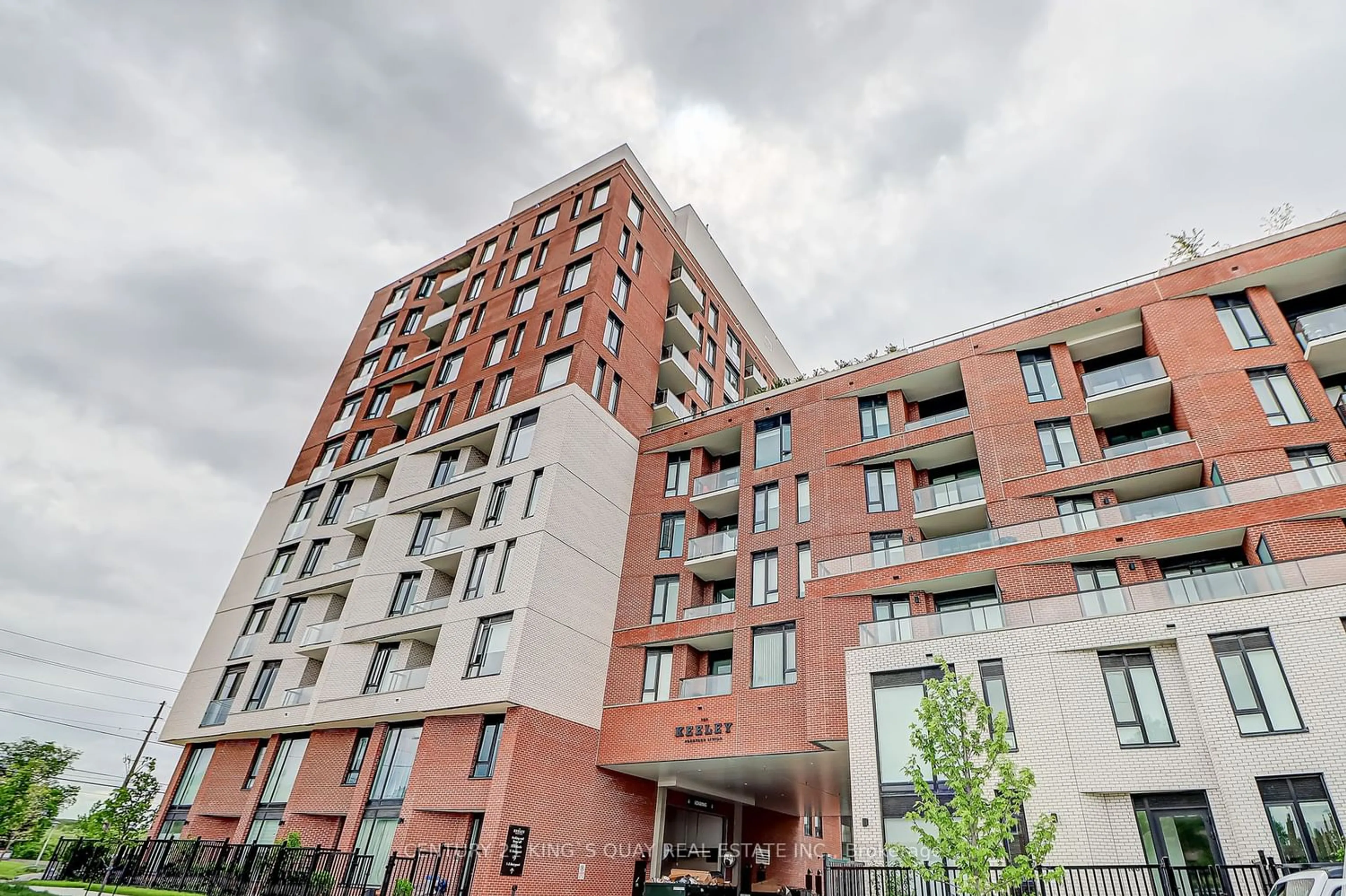 A pic from exterior of the house or condo for 3100 Keele St #1025, Toronto Ontario M3M 0E1