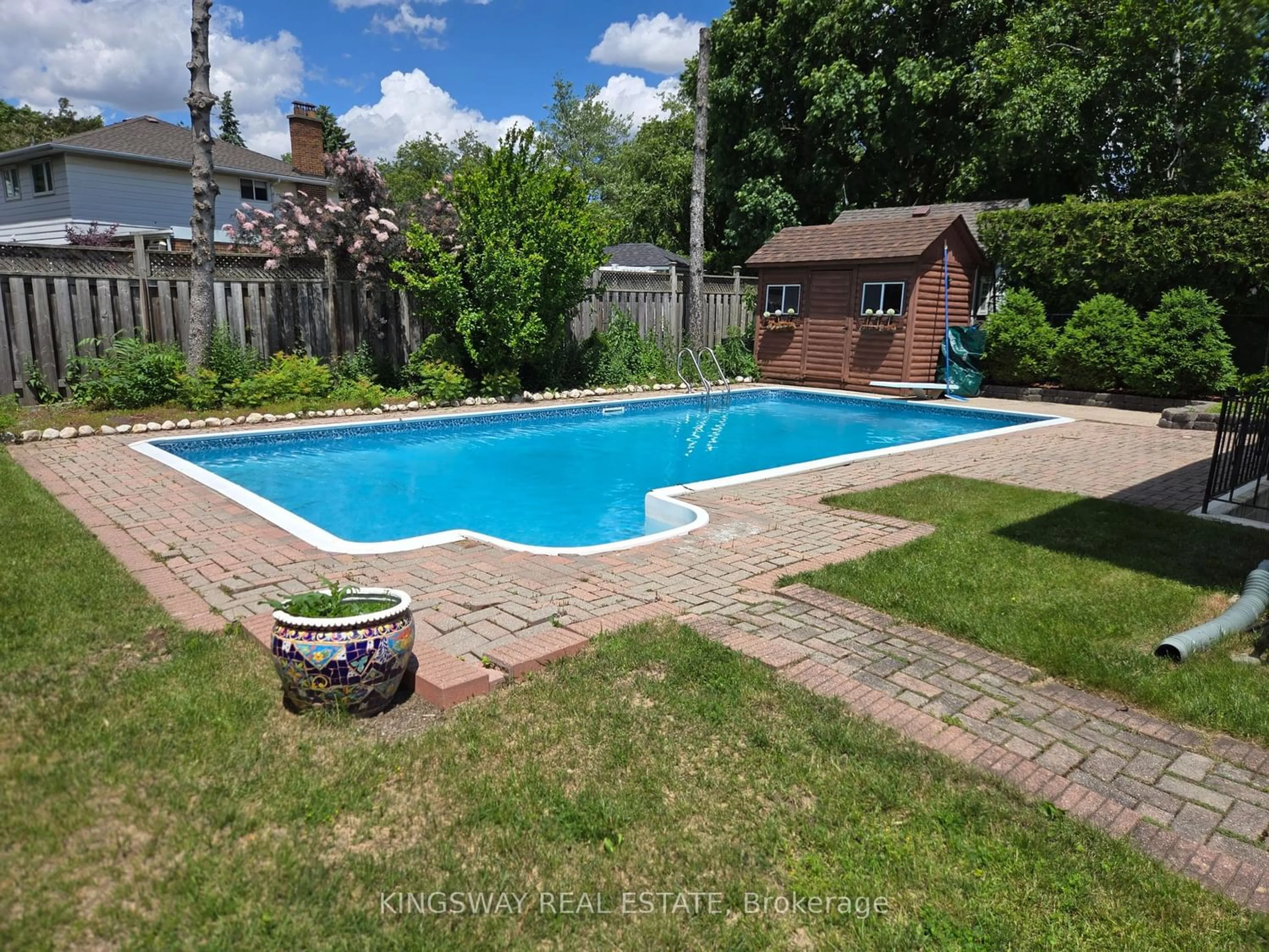 Indoor or outdoor pool for 15 Deanewood Cres, Toronto Ontario M9B 3A9