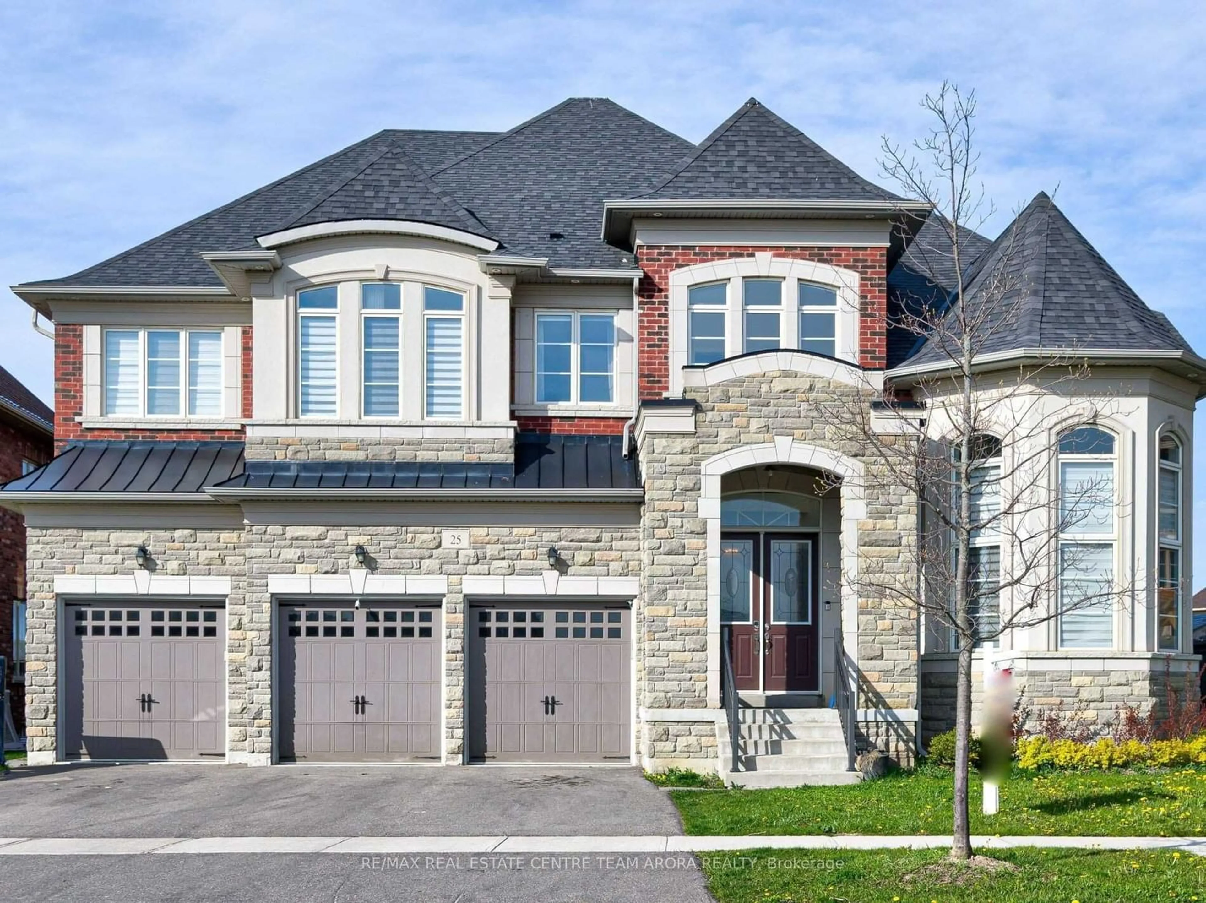 Home with brick exterior material for 25 Leo Austin Rd, Brampton Ontario L6P 4C4