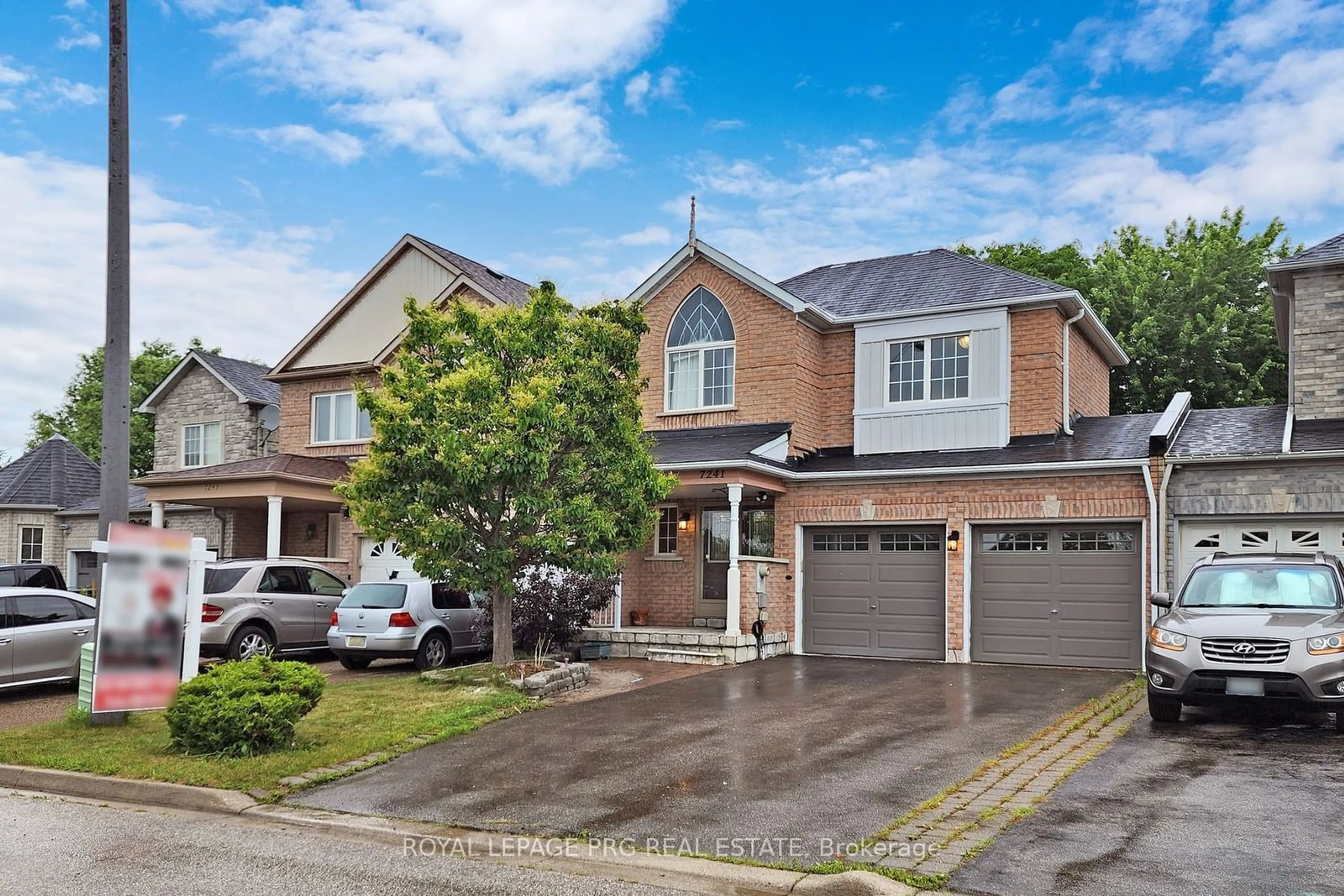 Frontside or backside of a home for 7241 Pallett Crt, Mississauga Ontario L5N 8E5