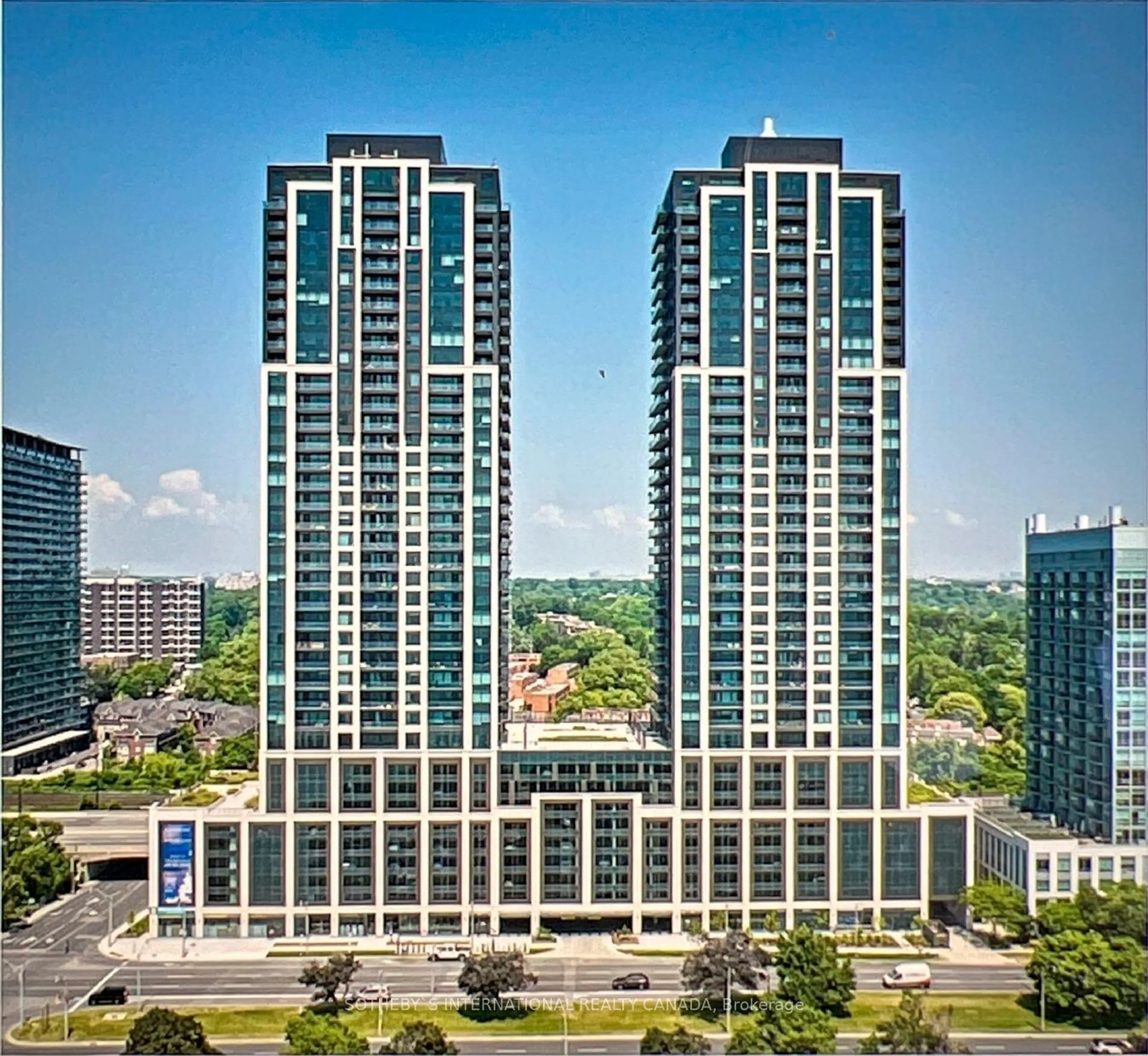 A pic from exterior of the house or condo for 1926 Lake Shore Blvd #2712, Toronto Ontario M6S 1A1