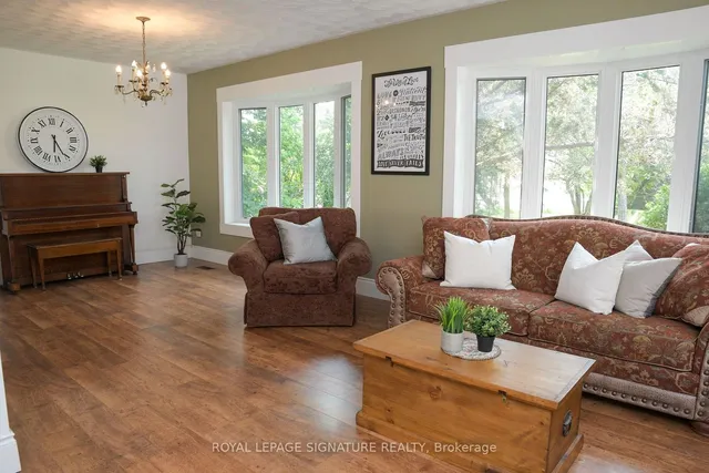 Additional property image - 6715 5 Line