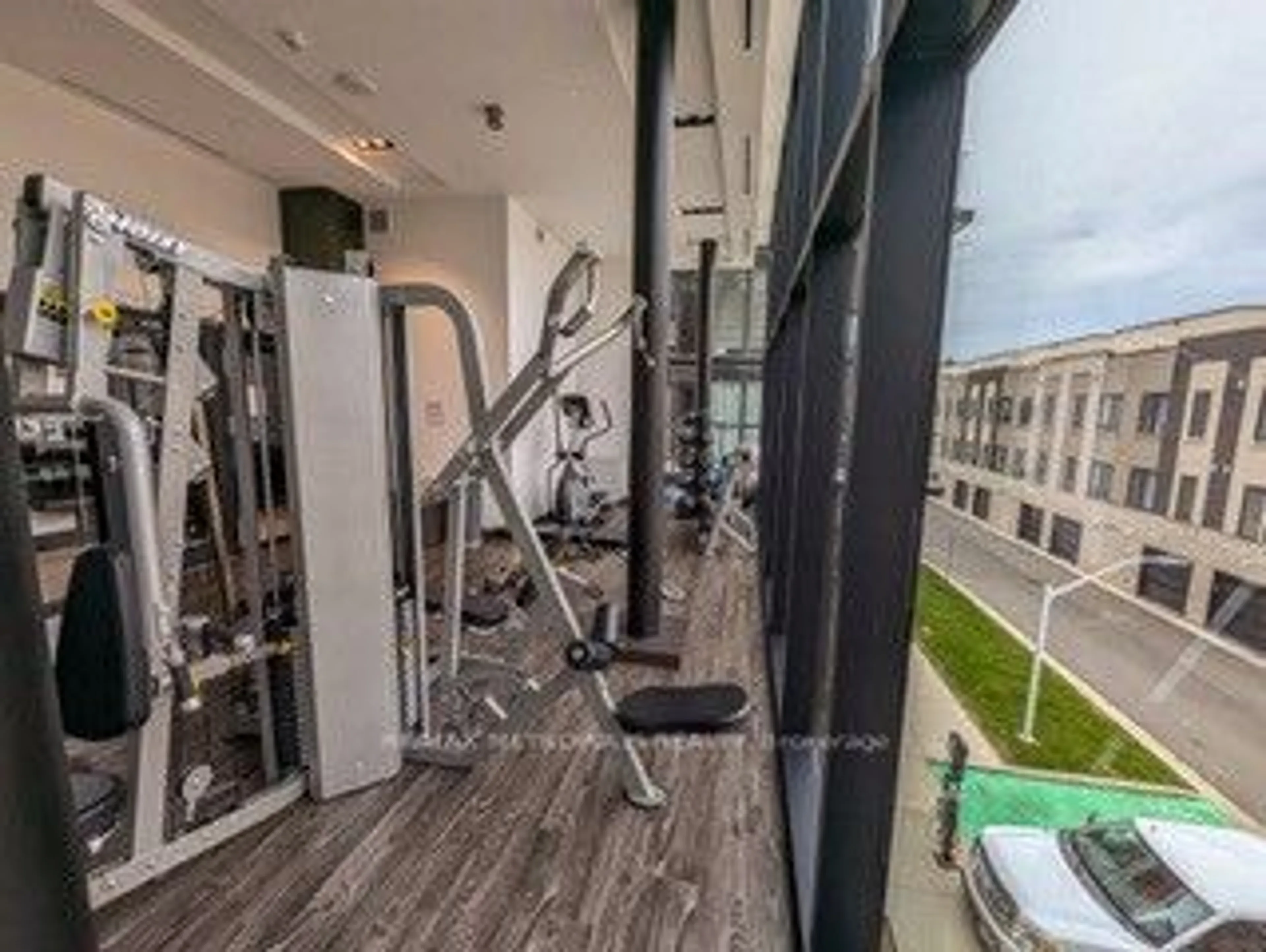 Gym or fitness room for 1117 Cooke Blvd #A506, Burlington Ontario L7T 0C6