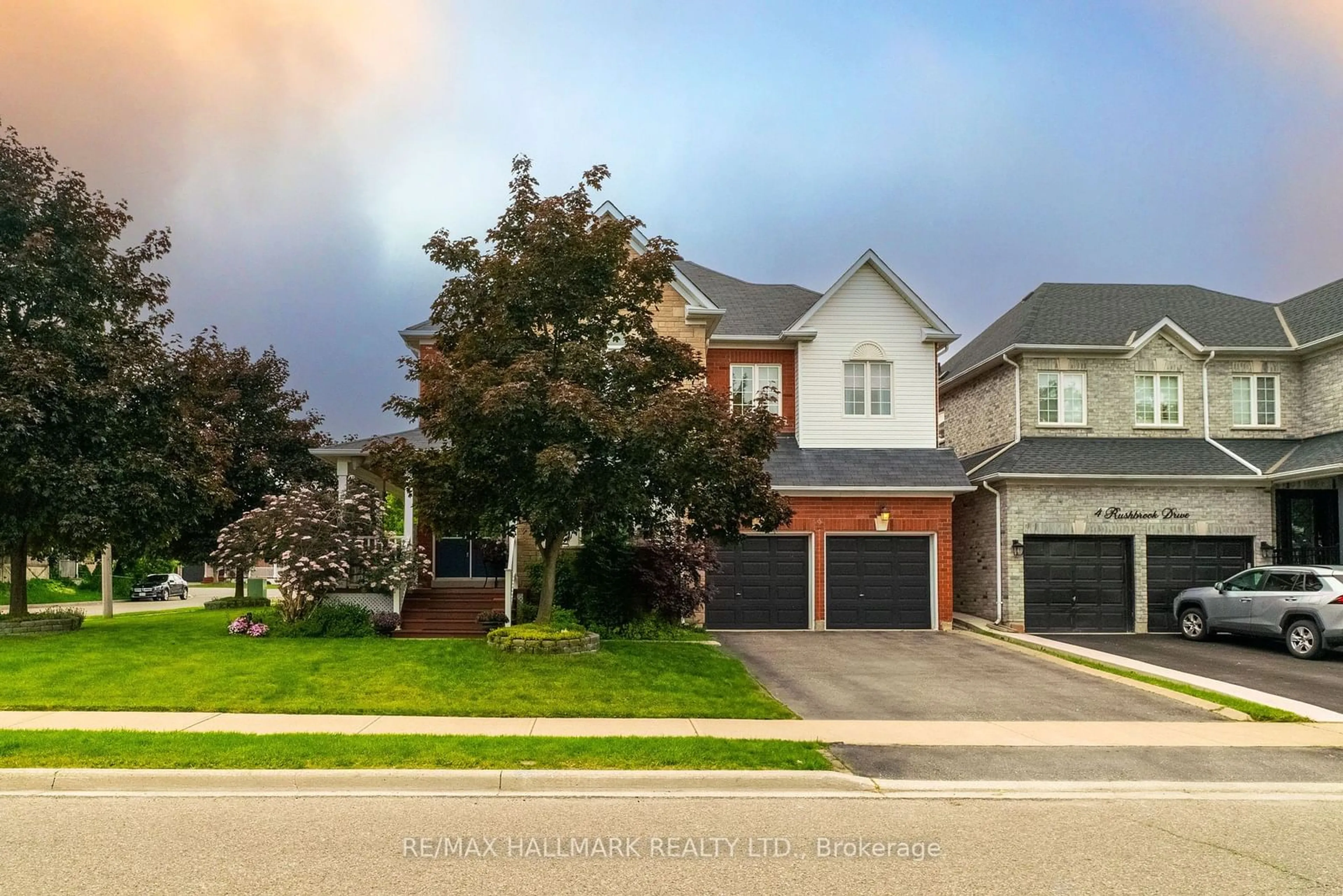 Frontside or backside of a home for 2 Rushbrook Dr, Brampton Ontario L6P 1C6