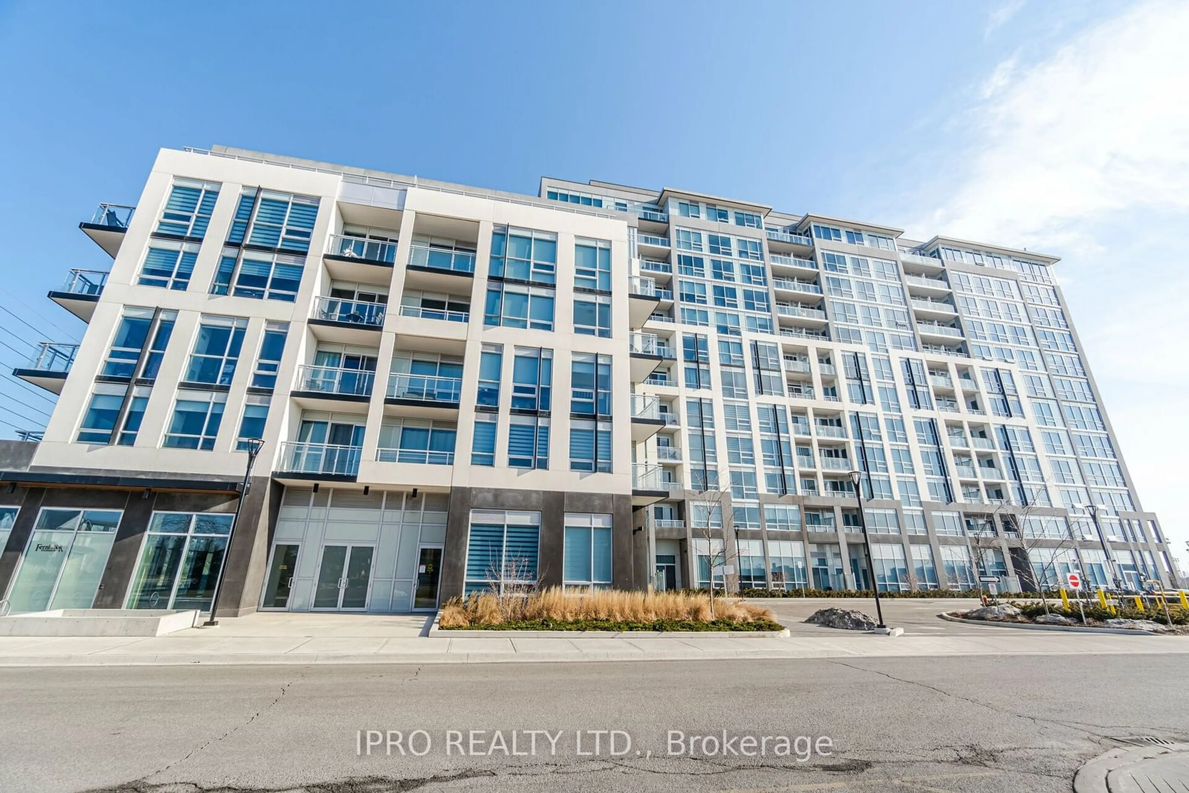 A pic from exterior of the house or condo for 1050 Main St #326, Milton Ontario L9T 9M3