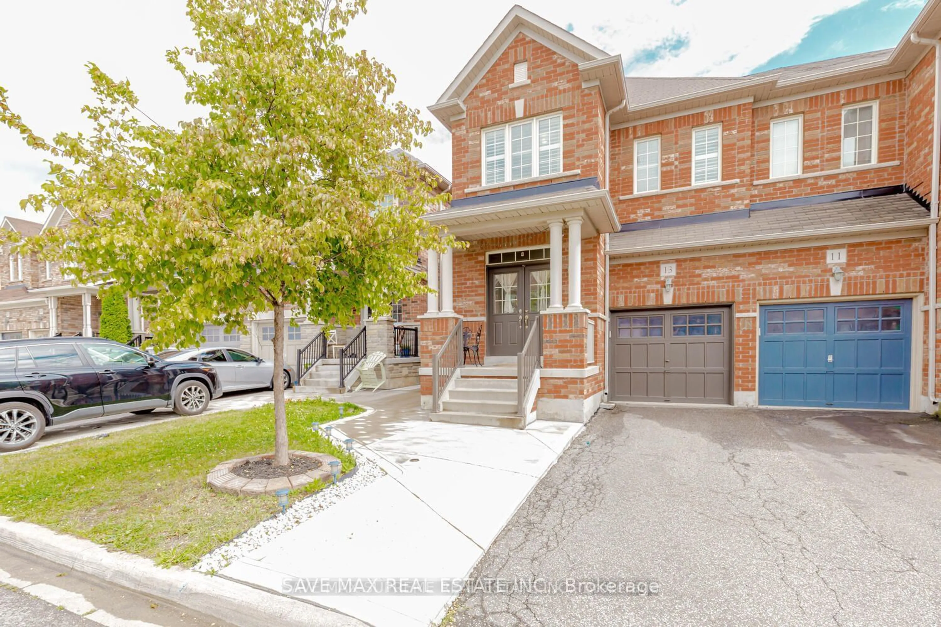 Home with brick exterior material for 13 Ugrasen St, Brampton Ontario L6P 3K1