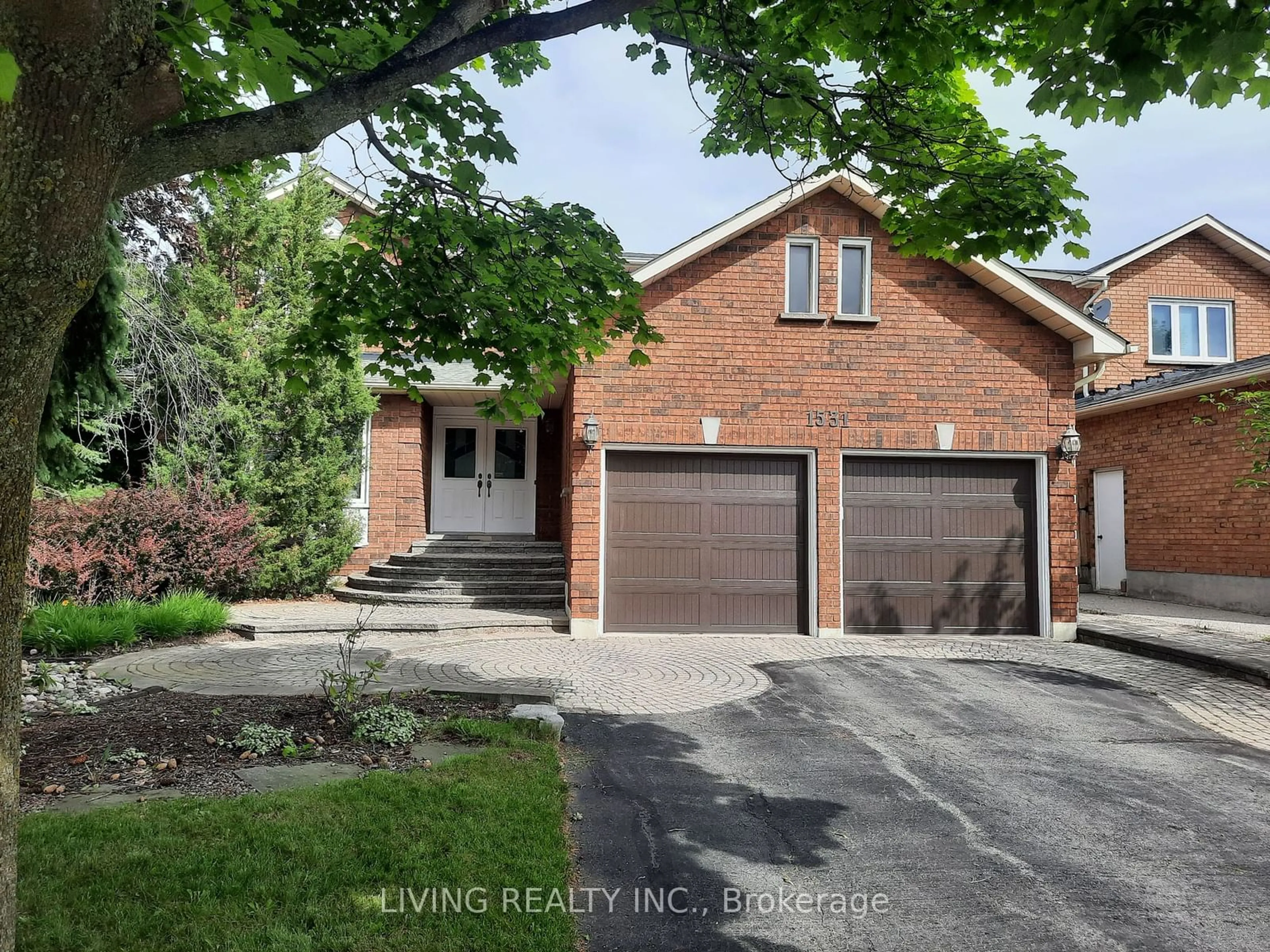 Frontside or backside of a home for 1531 Greenridge Circ, Oakville Ontario L6M 2J6