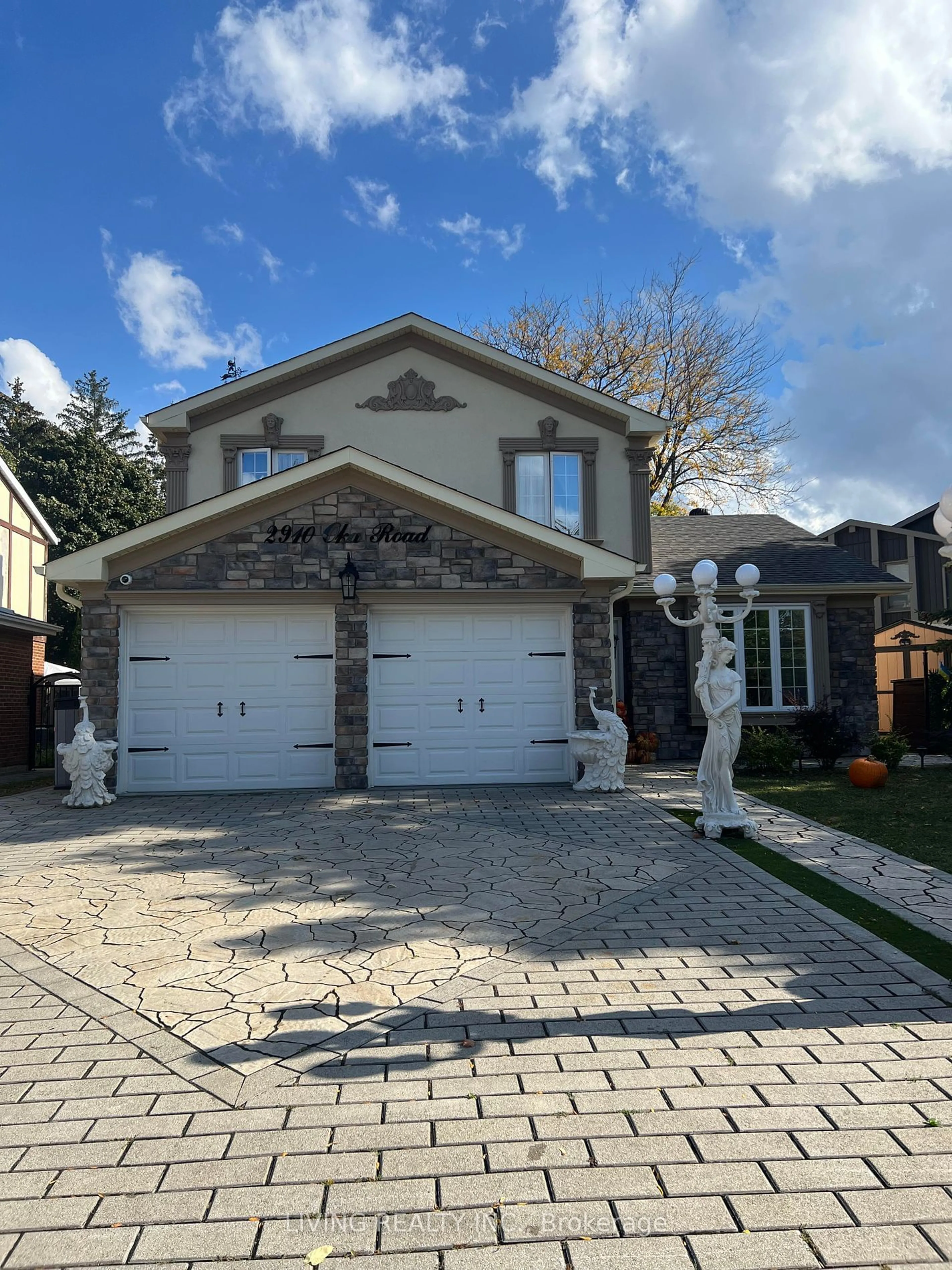 Frontside or backside of a home for 2910 Oka Rd, Mississauga Ontario L5N 1W9