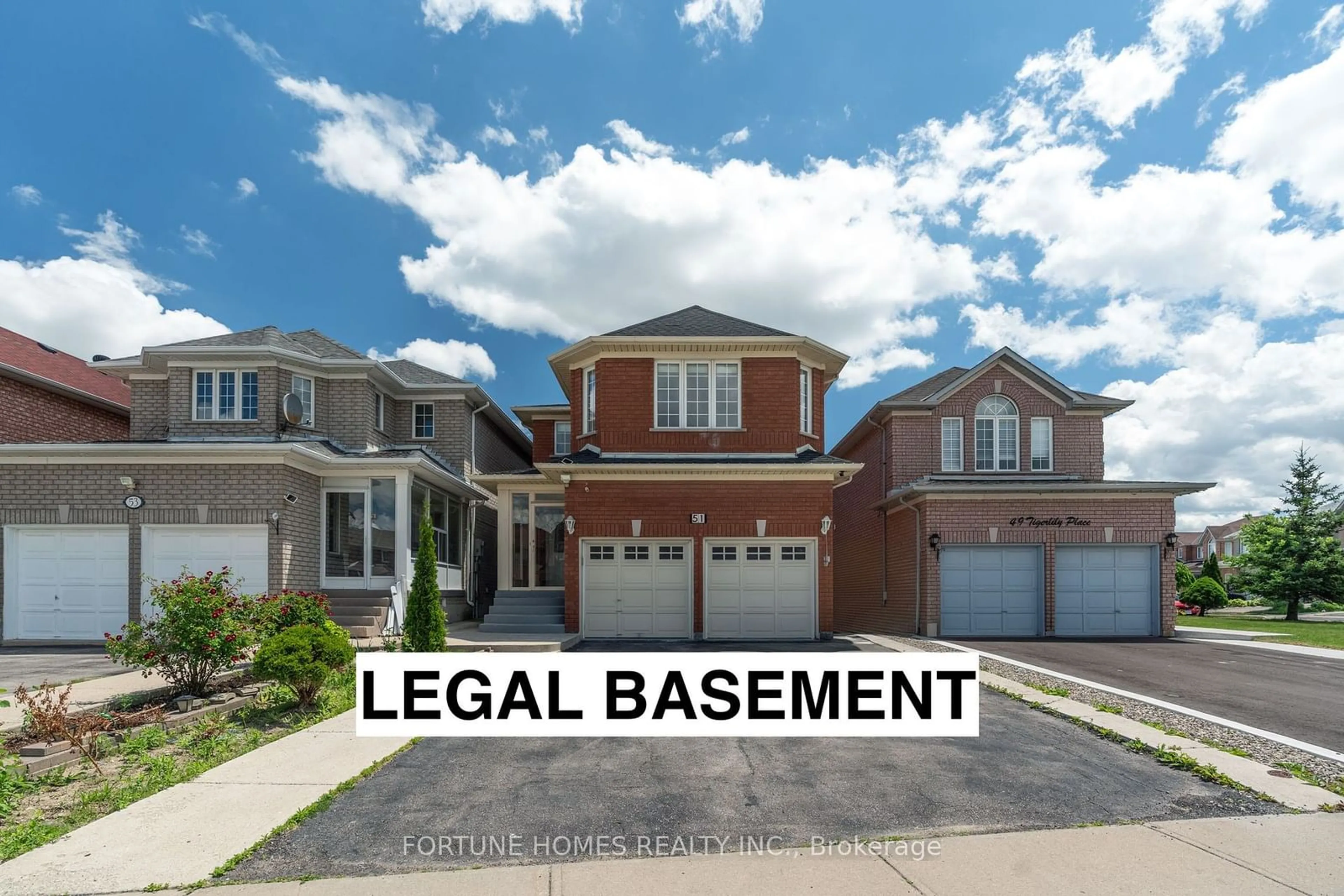 Frontside or backside of a home for 51 Tigerlily Pl, Brampton Ontario L6R 2C8