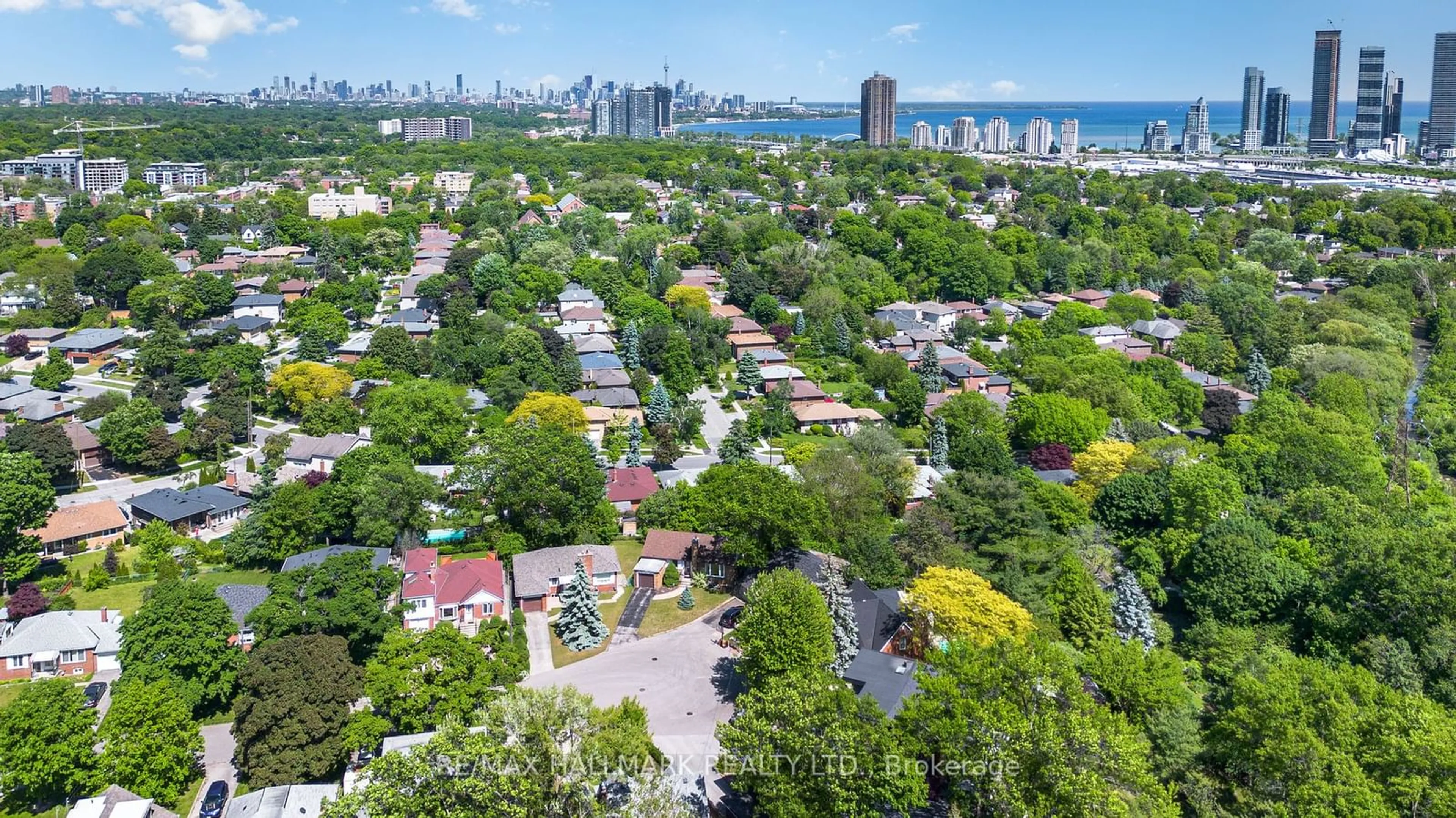 Lakeview for 31 Beaucourt Rd, Toronto Ontario M8Y 3G1