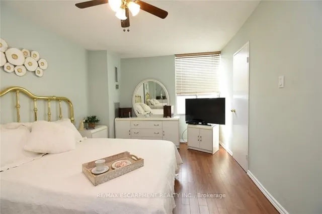 Additional property image - 2055 Upper Middle Rd Unit 1610