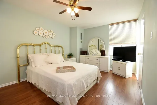 Additional property image - 2055 Upper Middle Rd Unit 1610
