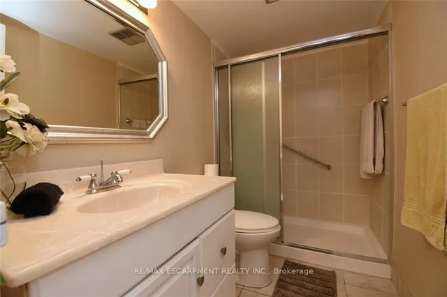 Additional property image - 2055 Upper Middle Rd Unit 1610