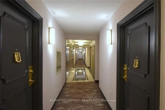 Additional property image - 2055 Upper Middle Rd Unit 1610
