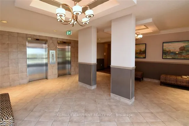 Additional property image - 2055 Upper Middle Rd Unit 1610
