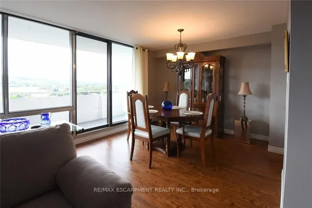 Additional property image - 2055 Upper Middle Rd Unit 1610