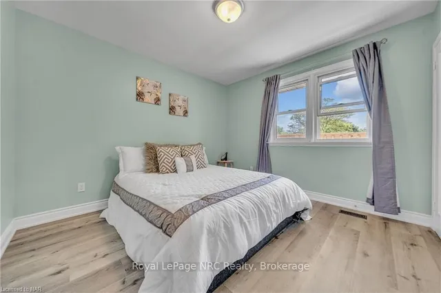 Additional property image - 89 Ambleside Dr